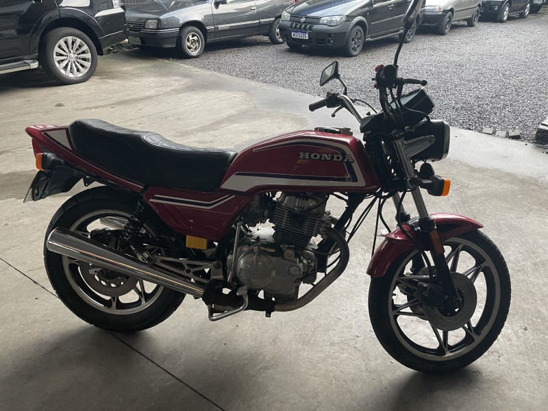 CB 400  - 1983 - FELIZ