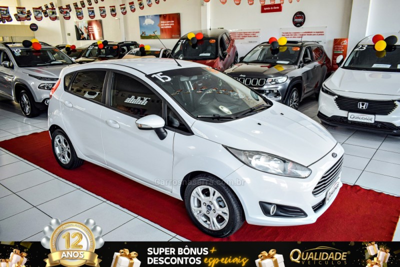 FIESTA 1.6 SE HATCH 16V FLEX 4P AUTOMÁTICO - 2015 - SANTA CRUZ DO SUL