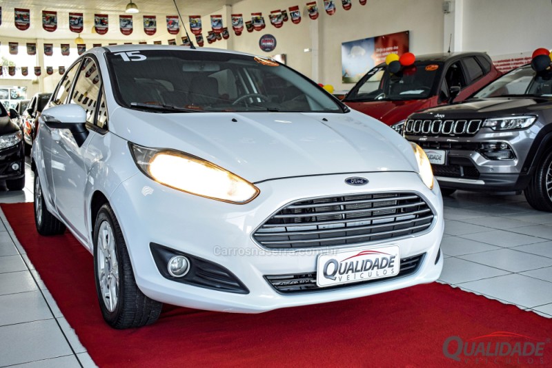 FIESTA 1.6 SE HATCH 16V FLEX 4P AUTOMÁTICO - 2015 - SANTA CRUZ DO SUL