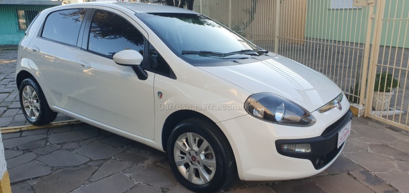 PUNTO 1.4 ATTRACTIVE ITALIA 8V FLEX 4P MANUAL - 2015 - CAXIAS DO SUL