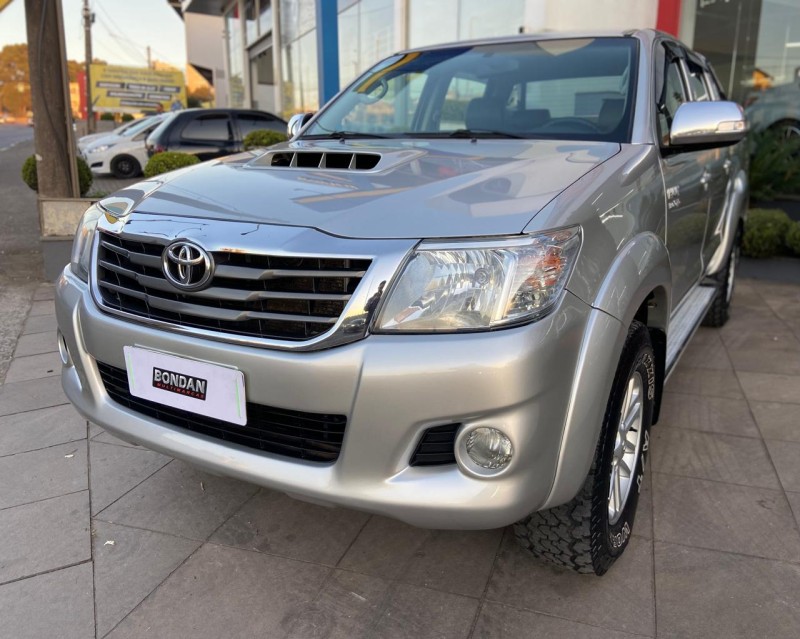 HILUX 3.0 SRV 4X4 CD 16V TURBO INTERCOOLER DIESEL 4P AUTOMÁTICO - 2013 - FARROUPILHA