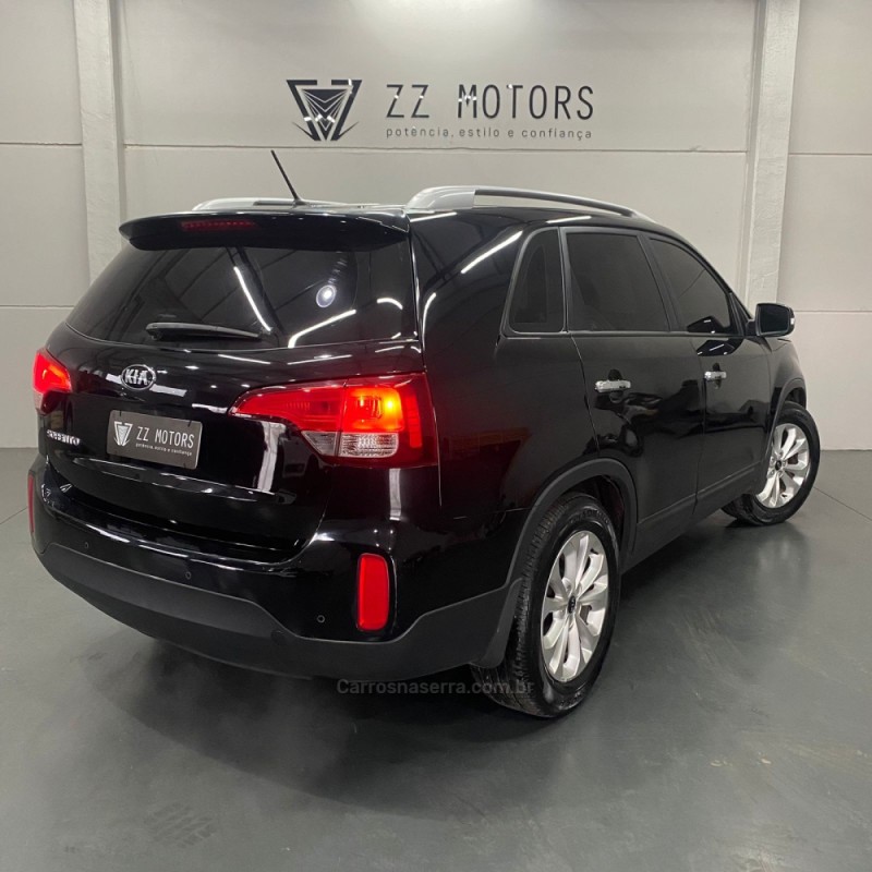 SORENTO 2.4 EX2 4X2 16V GASOLINA 4P AUTOMÁTICO - 2015 - CASCA