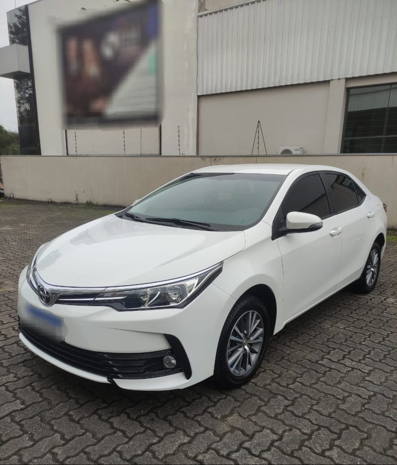 COROLLA 1.8 GLI 16V FLEX 4P AUTOMÁTICO - 2018 - FARROUPILHA