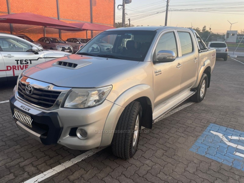 HILUX 3.0 SRV 4X4 CD 16V TURBO INTERCOOLER DIESEL 4P AUTOMÁTICO - 2013 - GARIBALDI