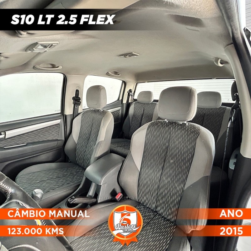 S10 2.5 LT 4X2 CD 16V FLEX 4P MANUAL - 2015 - VACARIA