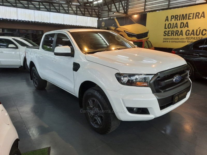 RANGER 2.2 XLS 4X4 CD 16V DIESEL 4P MANUAL - 2017 - CAXIAS DO SUL