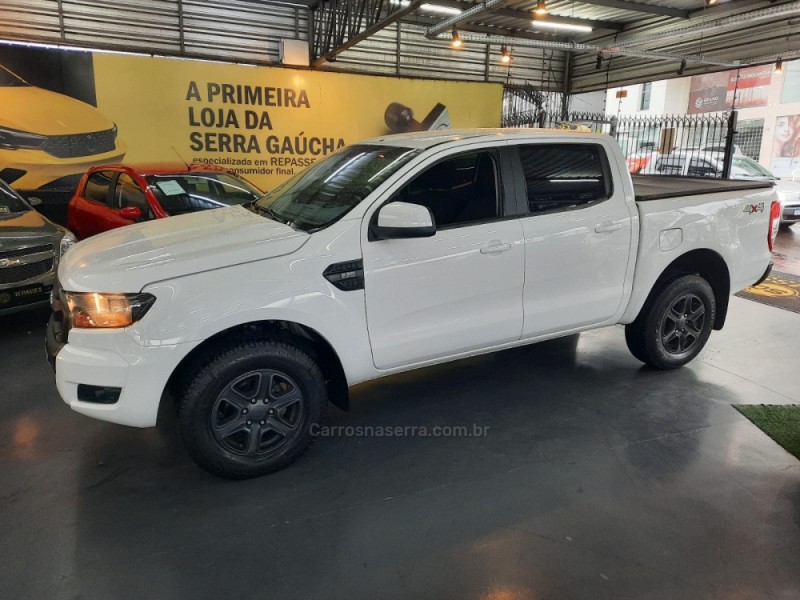 RANGER 2.2 XLS 4X4 CD 16V DIESEL 4P MANUAL - 2017 - CAXIAS DO SUL