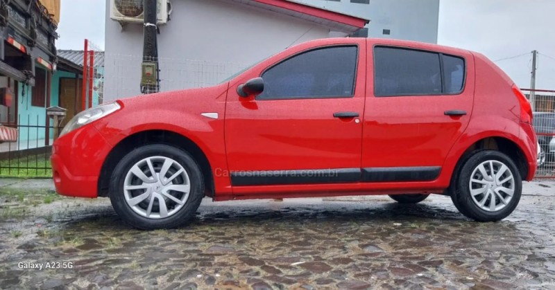 SANDERO 1.6 EXPRESSION 8V FLEX 4P MANUAL - 2009 - SOMBRIO