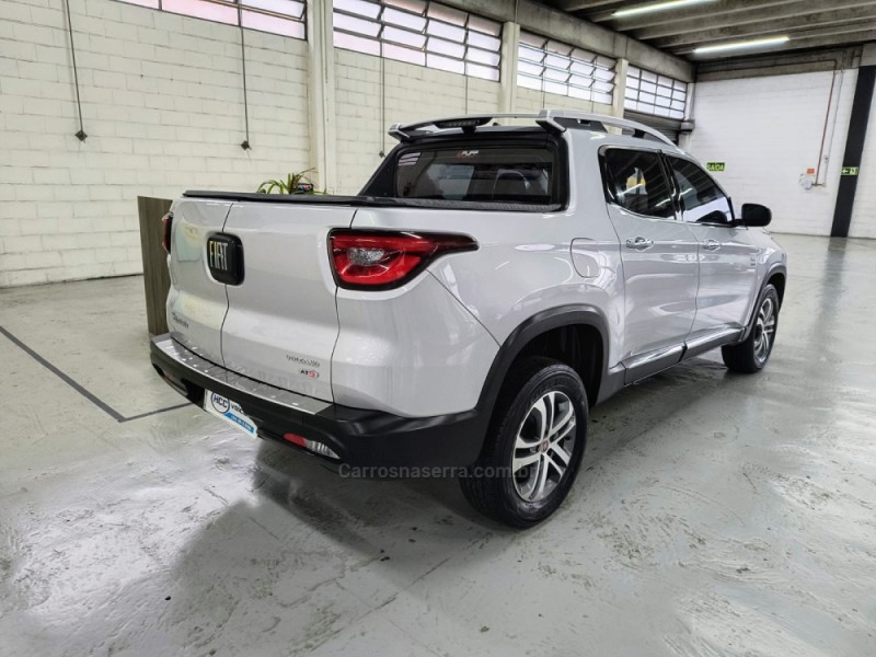 TORO 2.0 16V TURBO DIESEL VOLCANO 4WD AUTOMÁTICO - 2017 - CAXIAS DO SUL