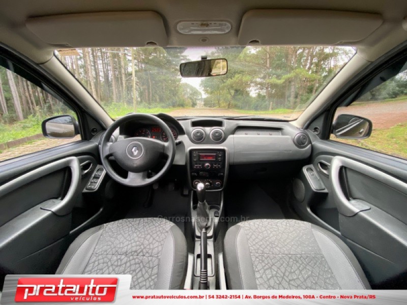 DUSTER 1.6 OUTDOOR 4X2 16V FLEX 4P MANUAL - 2015 - NOVA PRATA