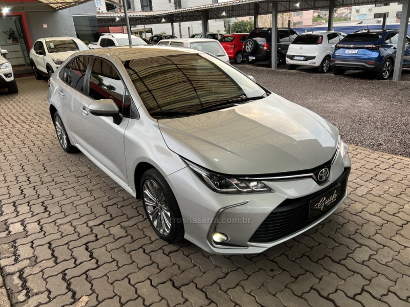 COROLLA 2.0 XEI 16V FLEX 4P AUTOMÁTICO - 2022 - BOM PRINCíPIO