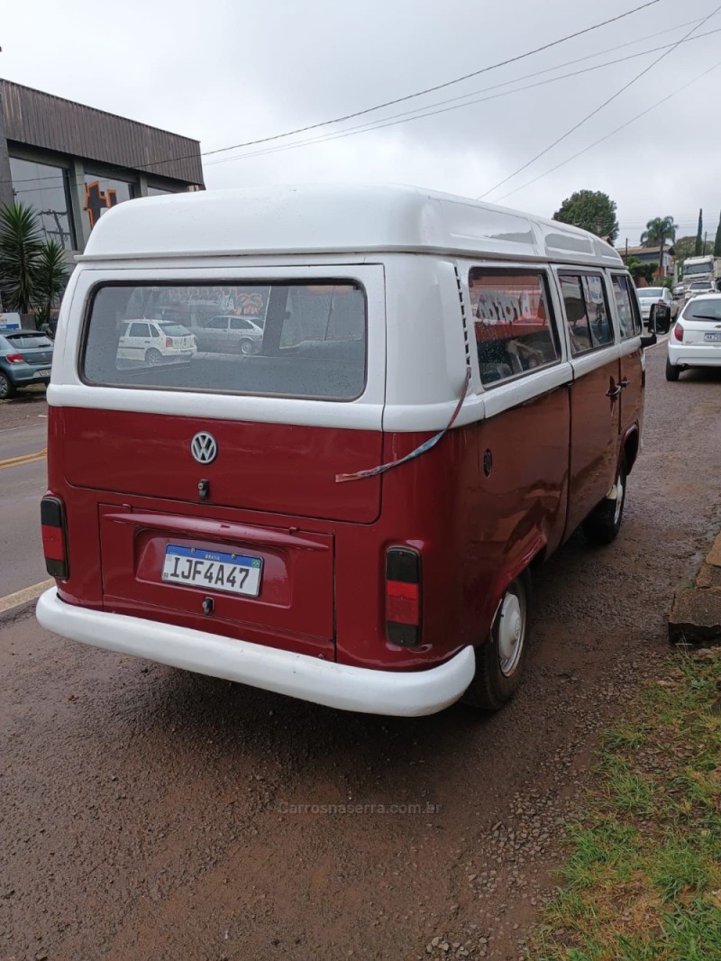 KOMBI 1.6 MI STD LOTAÇÃO 8V GASOLINA 3P MANUAL - 2000 - VACARIA