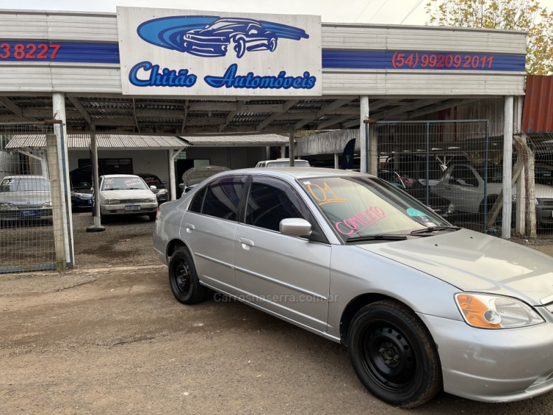 CIVIC 1.7 LX 16V GASOLINA 4P MANUAL - 2001 - VACARIA