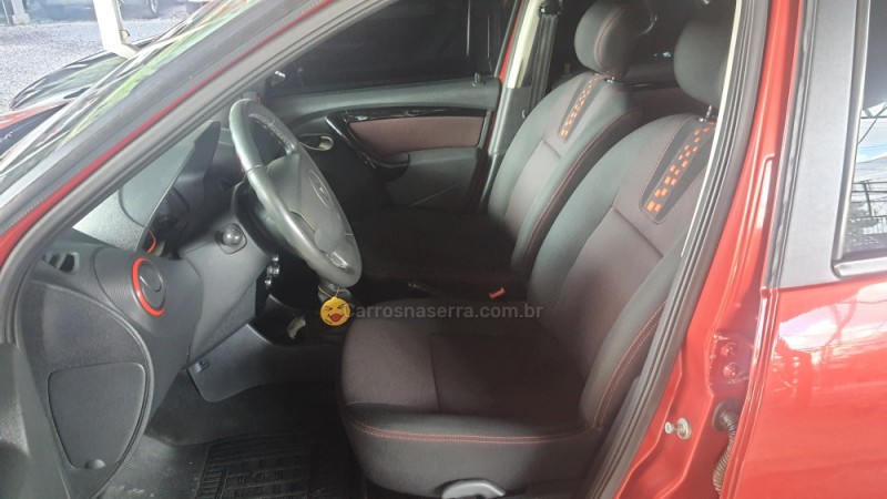 SANDERO 1.6 STEPWAY 8V FLEX 4P MANUAL - 2014 - CAXIAS DO SUL