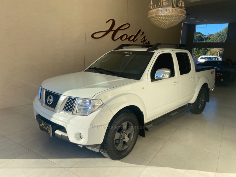 FRONTIER 2.5 LE 4X4 CD TURBO ELETRONIC DIESEL 4P AUTOMÁTICO - 2013 - CANELA