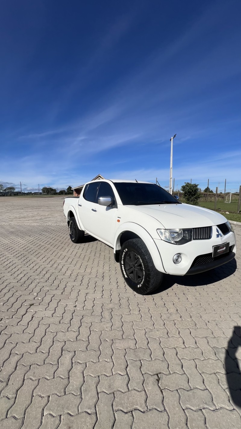 L200 TRITON 3.2 HPE 4X4 CD 16V TURBO INTERCOOLER DIESEL 4P AUTOMÁTICO - 2009 - ANTôNIO PRADO