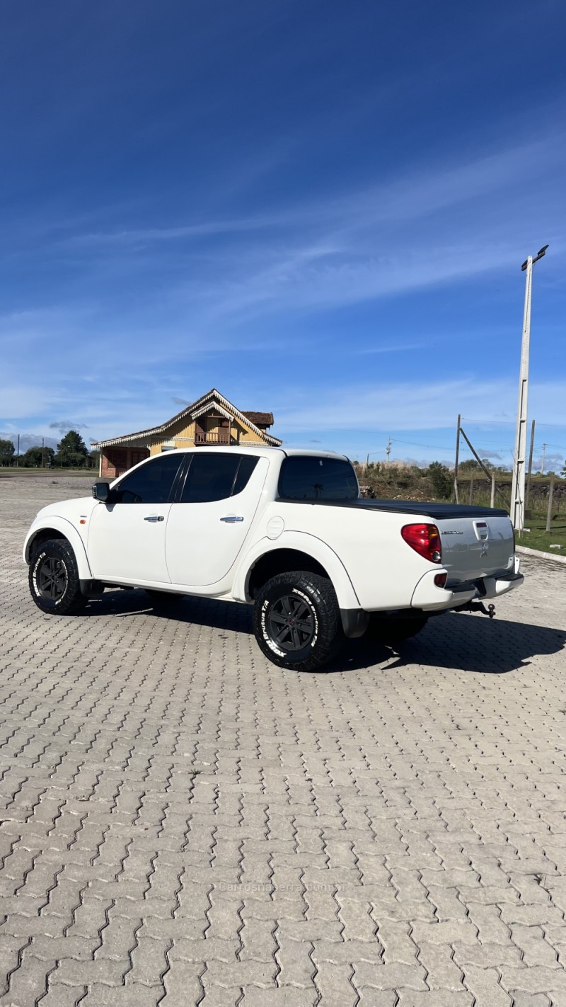 L200 TRITON 3.2 HPE 4X4 CD 16V TURBO INTERCOOLER DIESEL 4P AUTOMÁTICO - 2009 - ANTôNIO PRADO