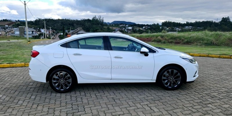 CRUZE 1.4 TURBO PREMIER 16V FLEX 4P AUTOMÁTICO - 2018 - LAJEADO