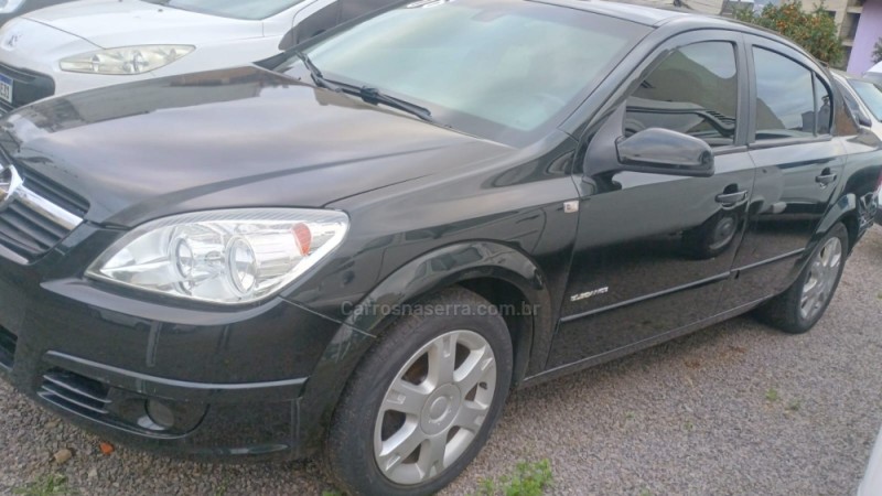 VECTRA 2.0 MPFI ELEGANCE 8V FLEX 4P AUTOMÁTICO - 2006 - CAXIAS DO SUL