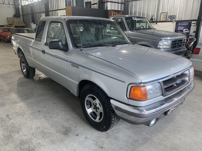 RANGER 4.0 STX 4X2 CE V6 12V GASOLINA 2P MANUAL - 1995 - CAXIAS DO SUL