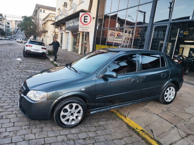 ASTRA 2.0 MPFI ADVANTAGE 8V FLEX 4P MANUAL - 2009 - FLORES DA CUNHA