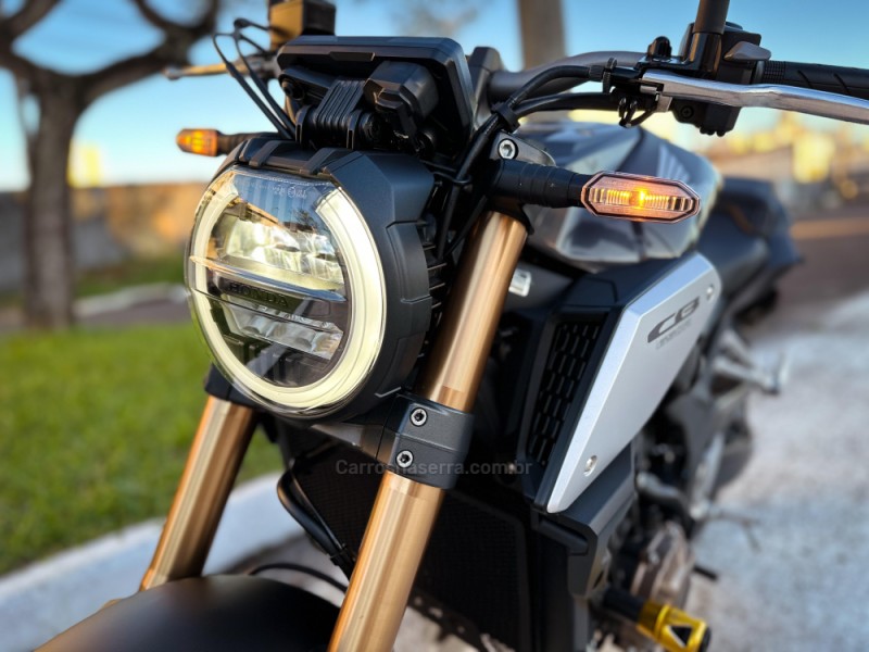 CB 650R  - 2023 - NOVO HAMBURGO