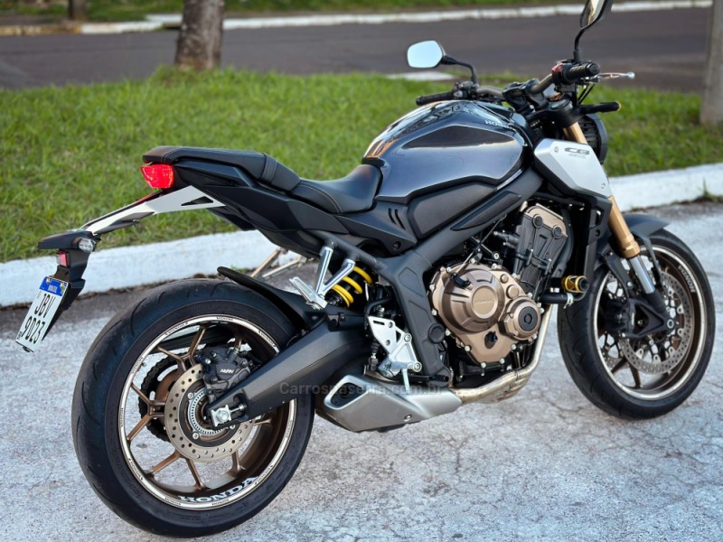 CB 650R  - 2023 - NOVO HAMBURGO