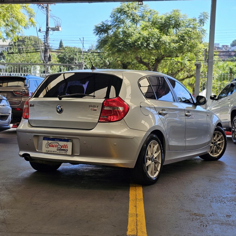 118I 1.8 UE71 16V GASOLINA 4P AUTOMÁTICO - 2012 - CAXIAS DO SUL