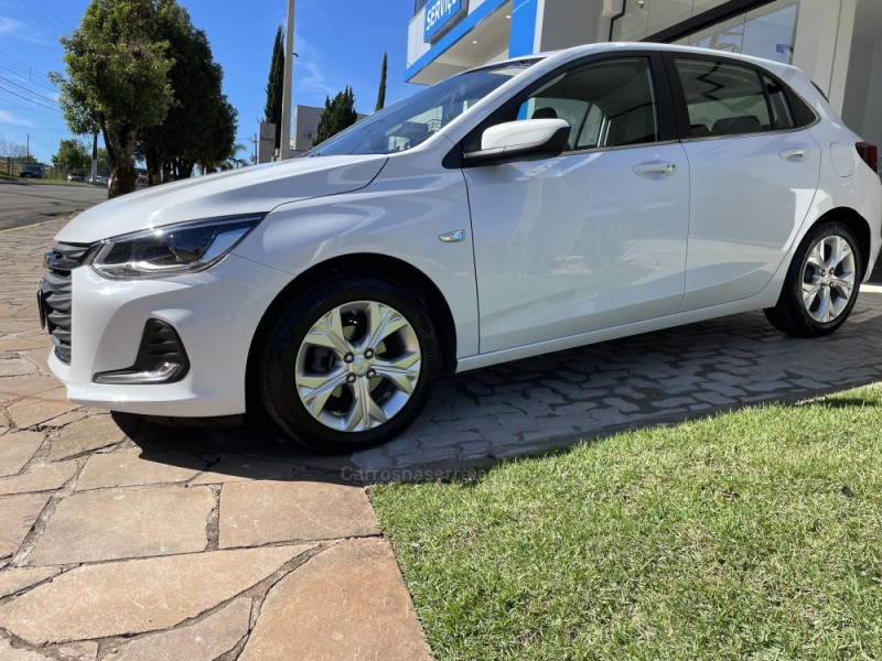 ONIX 1.0 PREMIER 8V TURBO FLEX 4P AUTOMÁTICO - 2022 - GUAPORé