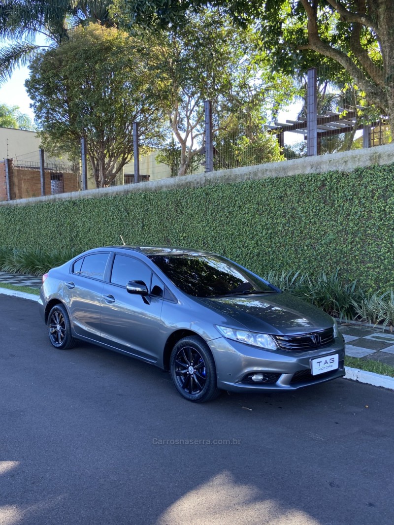 CIVIC 2.0 LXR 16V FLEX 4P AUTOMÁTICO - 2014 - CAMPO BOM