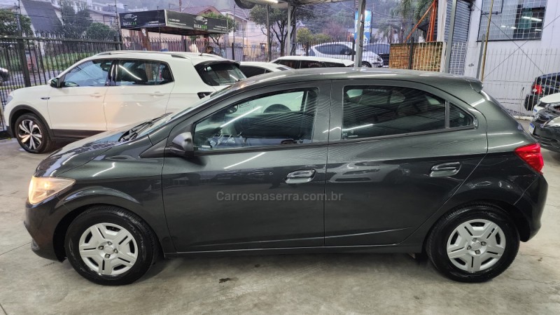 ONIX 1.0 JOY HATCH 8VFLEX 4P MANUAL - 2019 - CAXIAS DO SUL