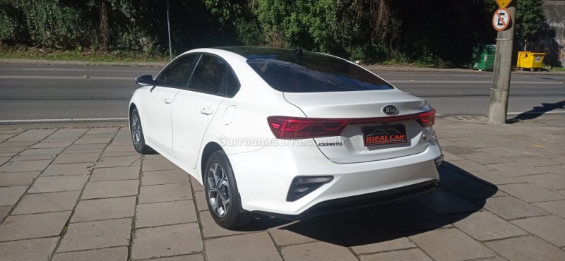 CERATO 2.0 SX 16V FLEX 4P AUTOMÁTICO - 2022 - CAXIAS DO SUL