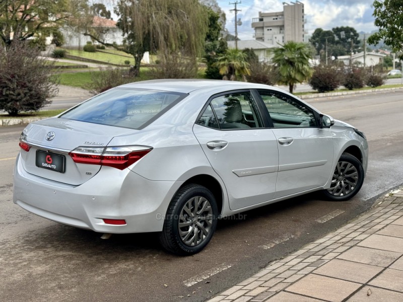 COROLLA 1.8 GLI 16V FLEX 4P AUTOMÁTICO - 2018 - NOVA PRATA