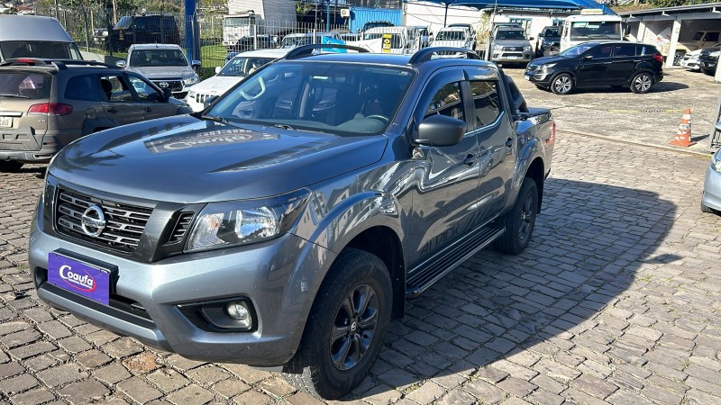 FRONTIER 2.3 ATTACK 4X4 CD BI-TURBO DIESEL 4P AUTOMÁTICO