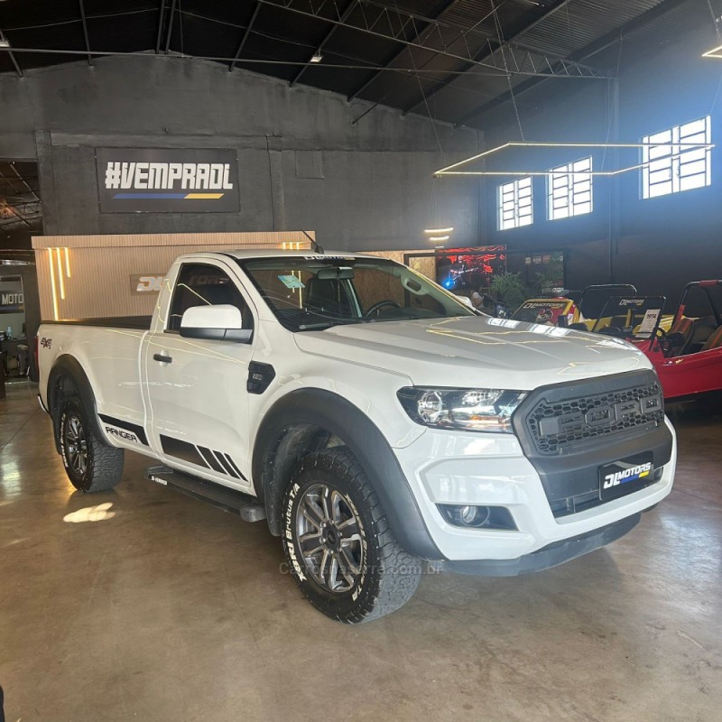 RANGER 2.2 XL 4X4 CS 16V DIESEL 2P MANUAL - 2019 - LAJEADO