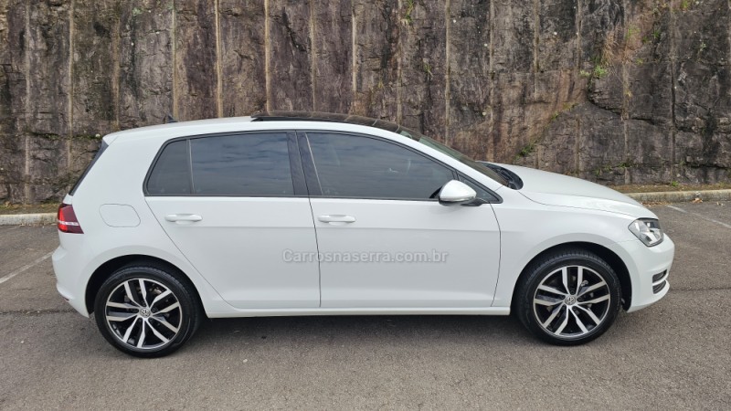 GOLF 1.4 TSI HIGHLINE 16V TOTAL FLEX 4P TIPTRONIC - 2017 - BENTO GONçALVES