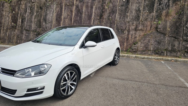 GOLF 1.4 TSI HIGHLINE 16V TOTAL FLEX 4P TIPTRONIC - 2017 - BENTO GONçALVES