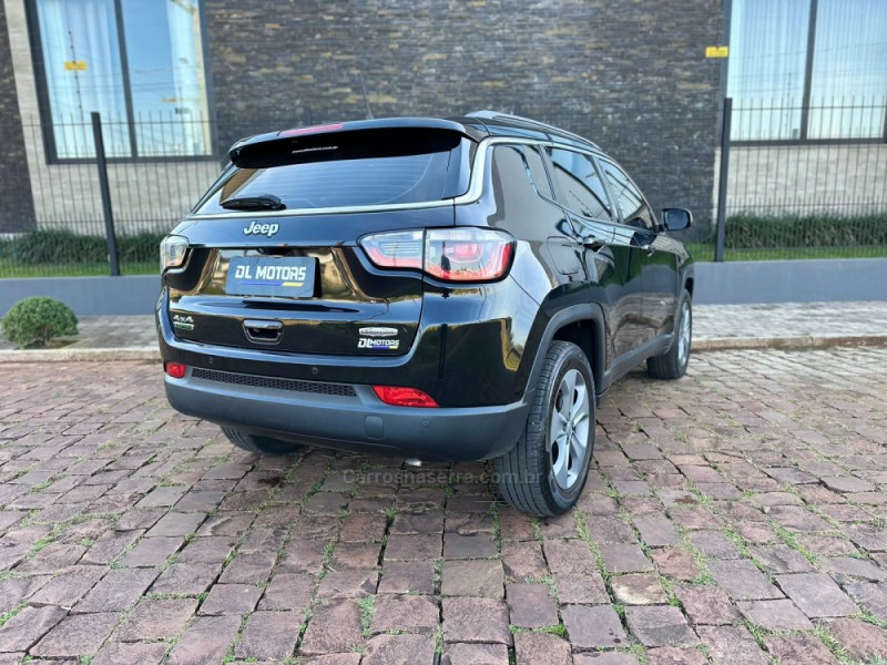 COMPASS 2.0 16V DIESEL LONGITUDE 4X4 AUTOMÁTICO - 2018 - LAJEADO