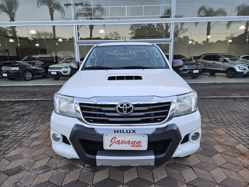 HILUX 2.8 SR 4X4 CD 16V DIESEL 4P AUTOMÁTICO - 2013 - BOM PRINCíPIO