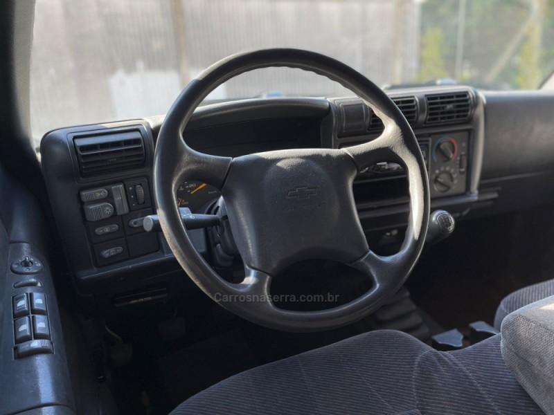 BLAZER 4.3 SFI DLX 4X2 V6 12V GASOLINA 4P MANUAL - 1995 - CAXIAS DO SUL