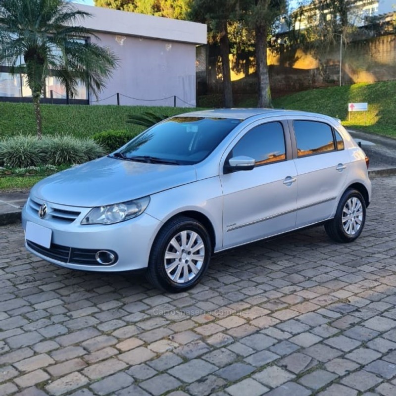 GOL 1.6 MI POWER 8V FLEX 4P MANUAL G.V - 2011 - LAGOA VERMELHA