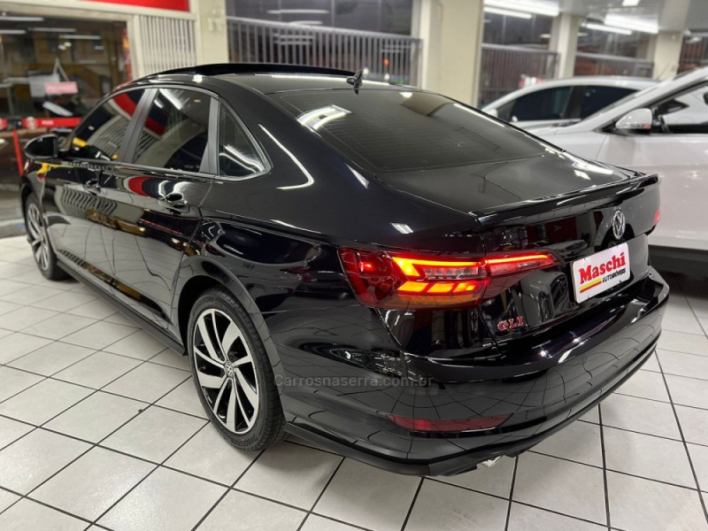 JETTA 2.0 16V TSI GLI 350 GASOLINA 4P AUTOMÁTICO - 2019 - CAXIAS DO SUL