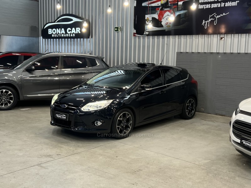 FOCUS 2.0 TITANIUM PLUS HATCH 16V FLEX 4P AUTO - 2015 - CAXIAS DO SUL