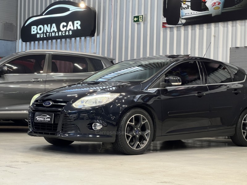 FOCUS 2.0 TITANIUM PLUS HATCH 16V FLEX 4P AUTO - 2015 - CAXIAS DO SUL