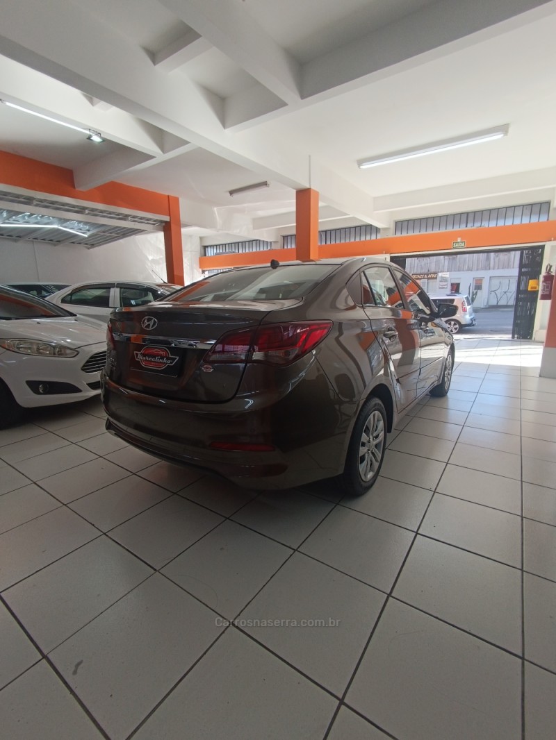 HB20S 1.0 COMFORT PLUS 5 ANOS 12V FLEX 4P MANUAL - 2019 - CAXIAS DO SUL