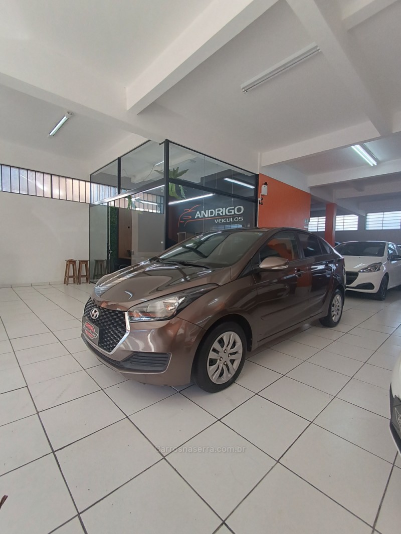 HB20S 1.0 COMFORT PLUS 5 ANOS 12V FLEX 4P MANUAL - 2019 - CAXIAS DO SUL