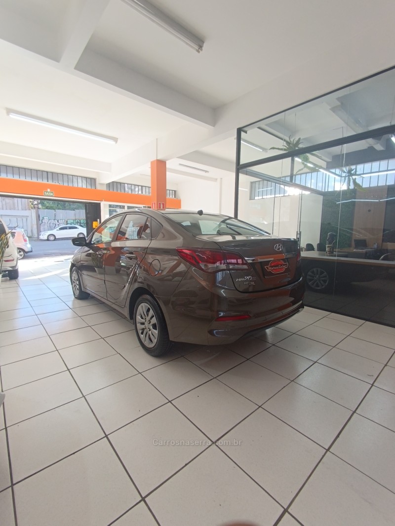 HB20S 1.0 COMFORT PLUS 5 ANOS 12V FLEX 4P MANUAL - 2019 - CAXIAS DO SUL