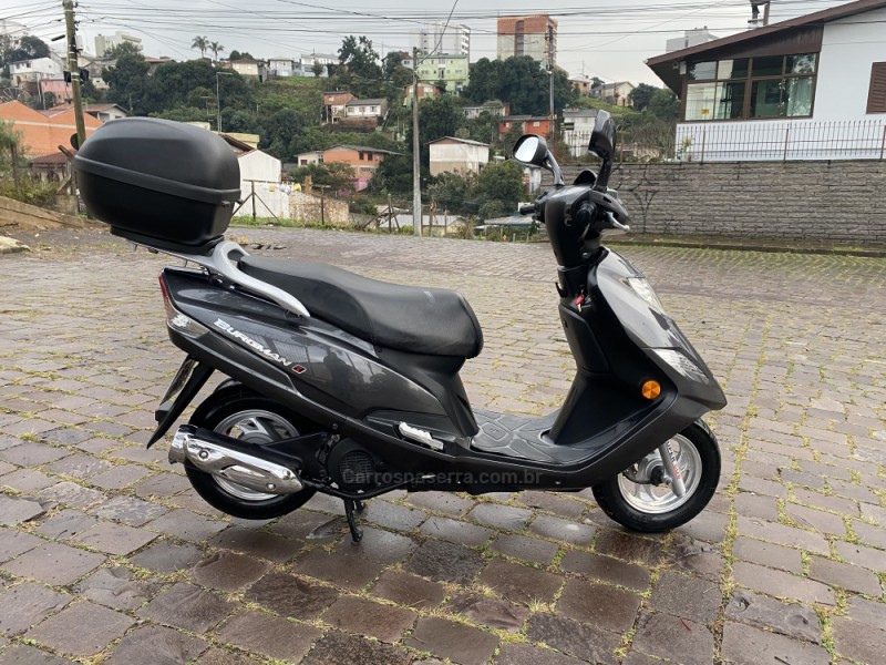 BURGMAN 125 AUTOMATIC - 2016 - CAXIAS DO SUL