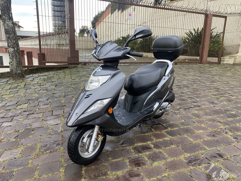 BURGMAN 125 AUTOMATIC - 2016 - CAXIAS DO SUL