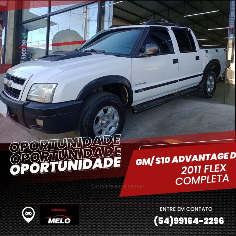 S10 2.4 MPFI ADVANTAGE 4X2 CD 8V FLEX 4P MANUAL - 2011 - VACARIA